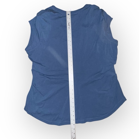 ATHLETA Outbound V-Neck Tee - Jay Blue Women’s 1X - Picture 11 of 11